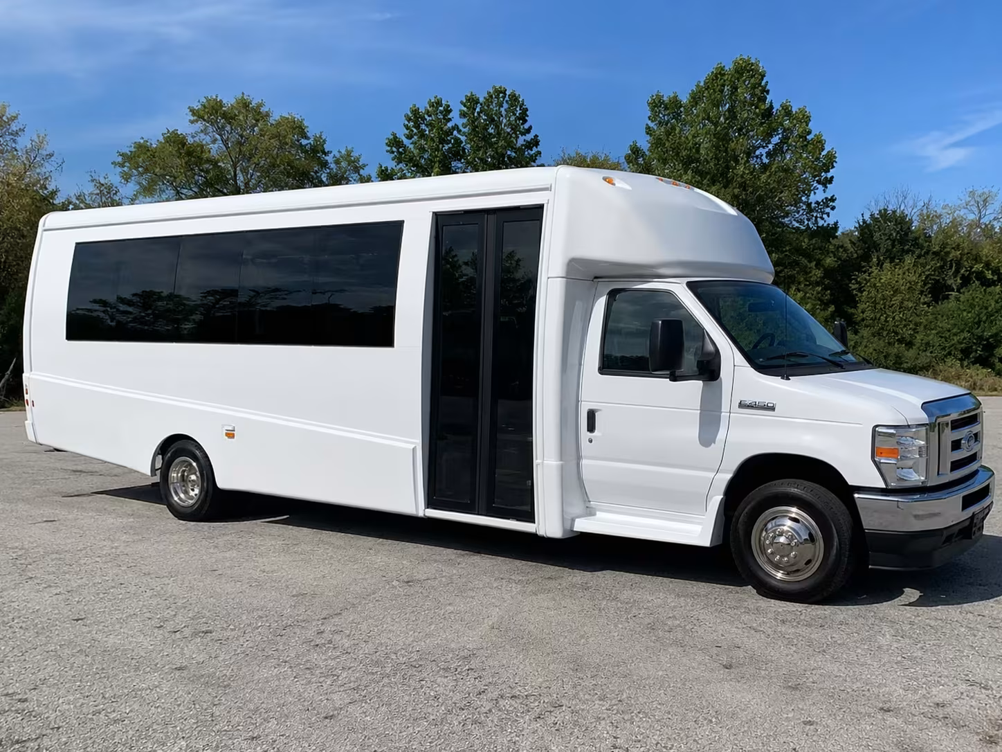 party bus rentals for chukchansi park and fresno festival concerts